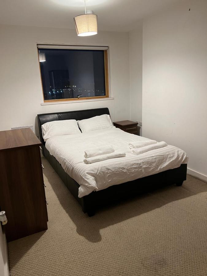 Bigkings Stylish 2 Bedroom Apartment With Free On Street Parking Manchester Exteriör bild